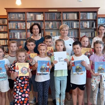 Wizyta klasy 1a w Miejsko- Gminnej Bibliotece Publicznej w Radłowie