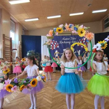 ,,Rodzina to kolebka, to początek wszystkich cnót. W niej wyrasta człowiek”.