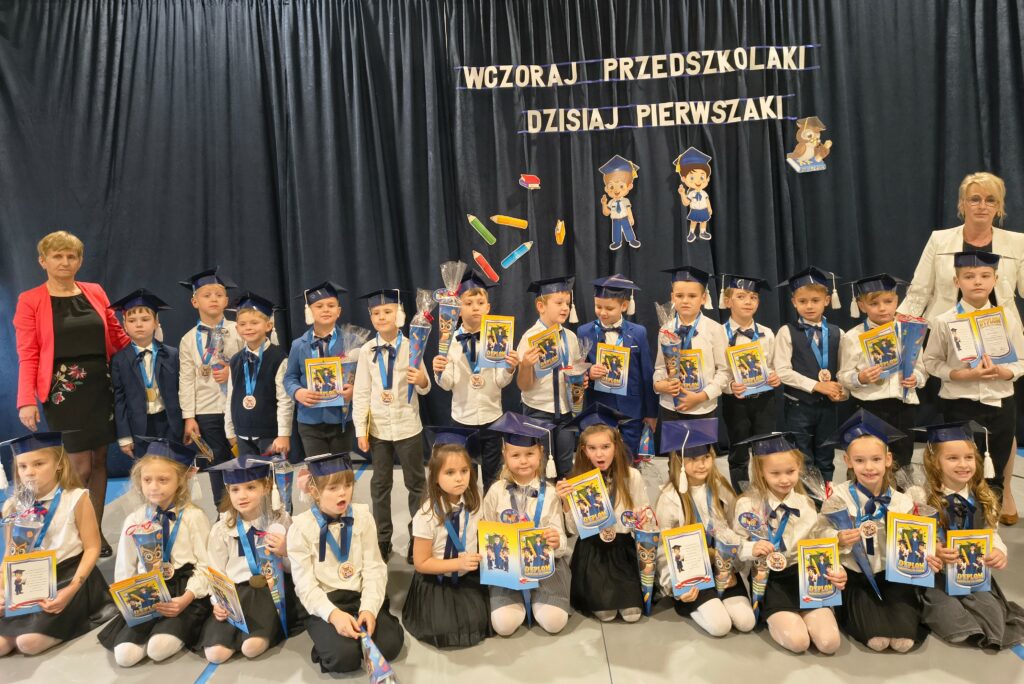 Ślubowanie klas pierwszych Ślubowanie klas pierwszych