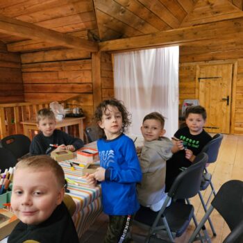 Wycieczka uczniów klas drugich do Ryglic