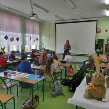 Spotkanie uczniów klasy 3a z logopedą