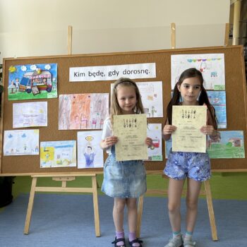 Pierwszoklasiści wzięli udział w konkursie plastycznym „Kim będę, gdy dorosnę?”